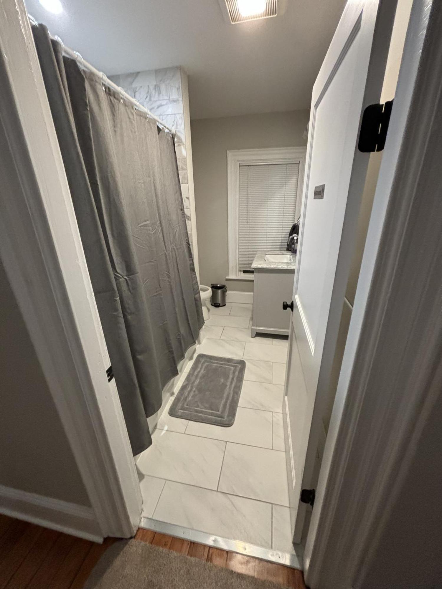 Privatunterkunft - - Near South - Jfk-umass Area